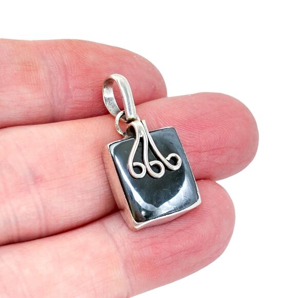 Vintage Sterling Silver 925 Hematite Pendant - Picture 1 of 6